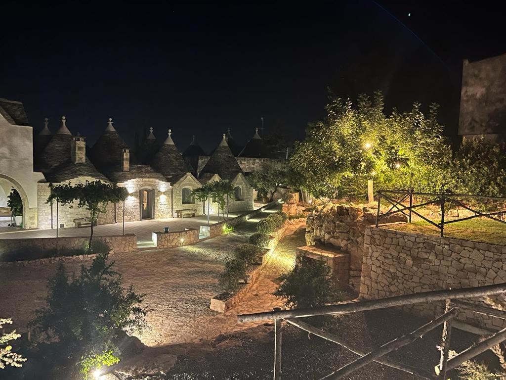 法萨诺Trulli Vittoria别墅 外观 照片